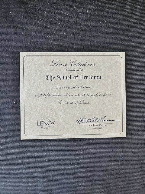 VINTAGE 1998 LENOX THE ANGELS OF LIFE COLLECTION THE ANGEL OF FREEDOM 11.5″