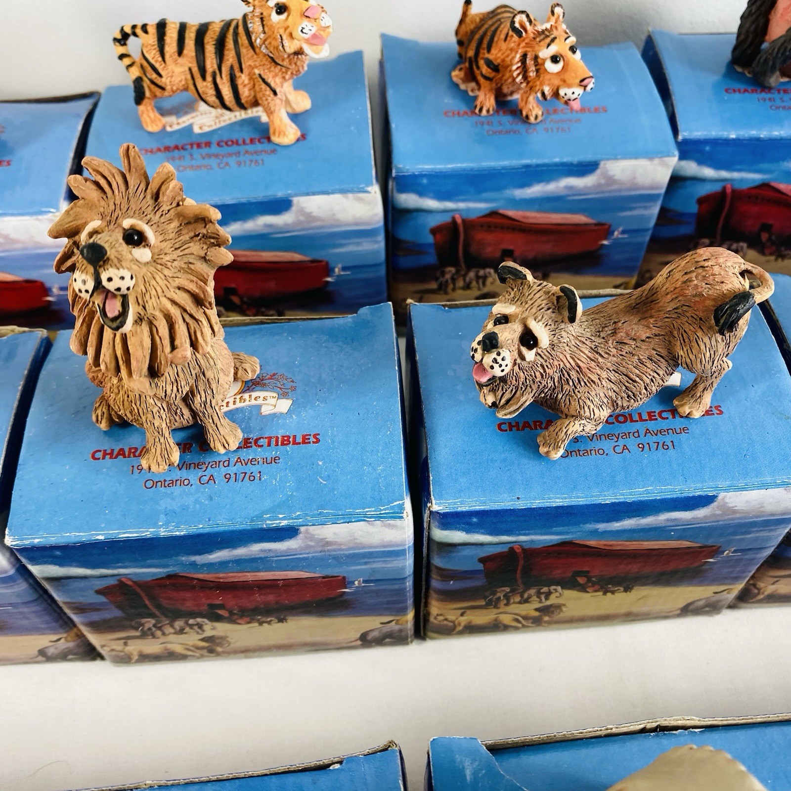 Vtg Holy Herd Noahs Ark Lot 21 Animal Figurines Pete Apsit Figures ART Character