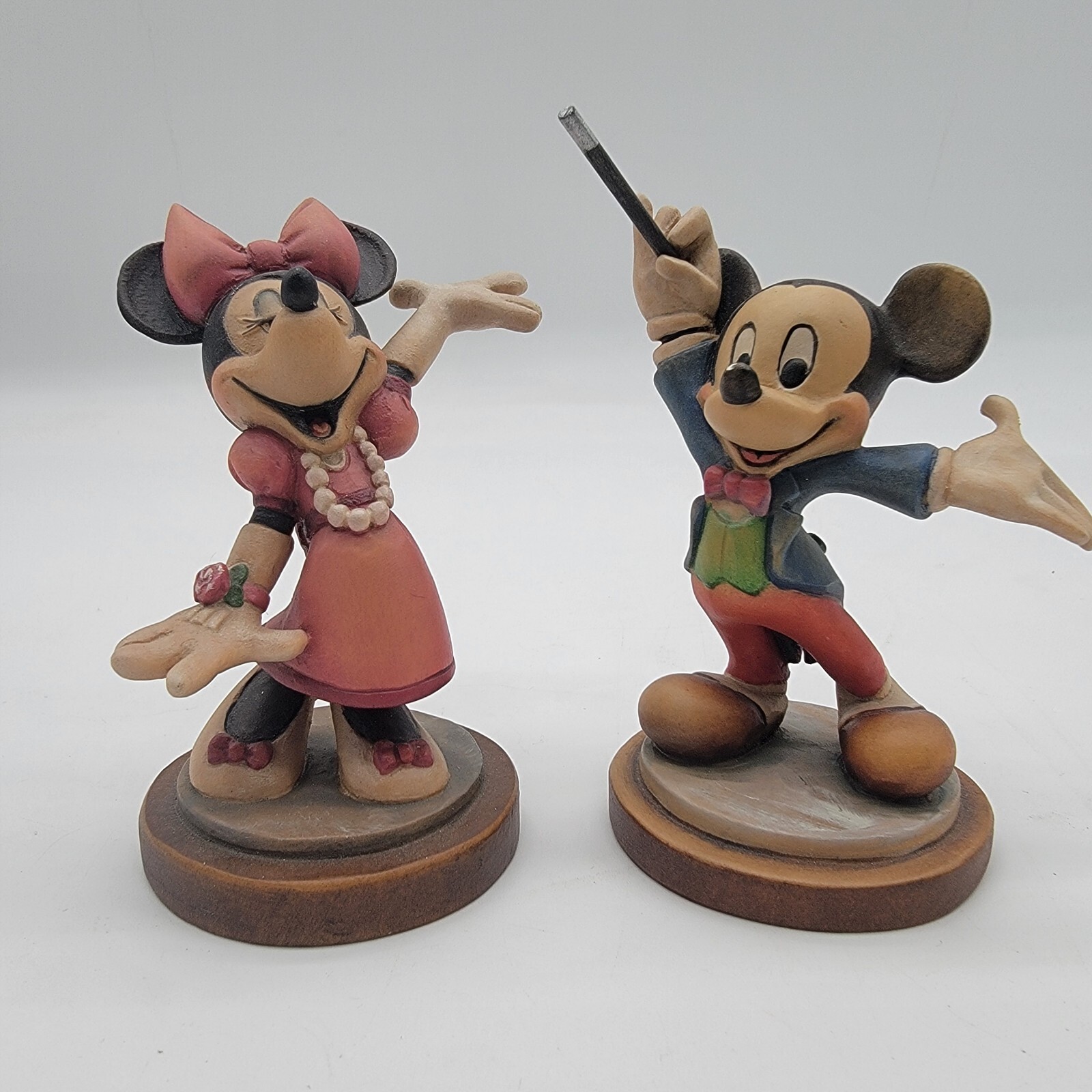 2 Anri Club Mickey & Minnie Walt Disney Co. Wood Hand Carved Figures From ITALY