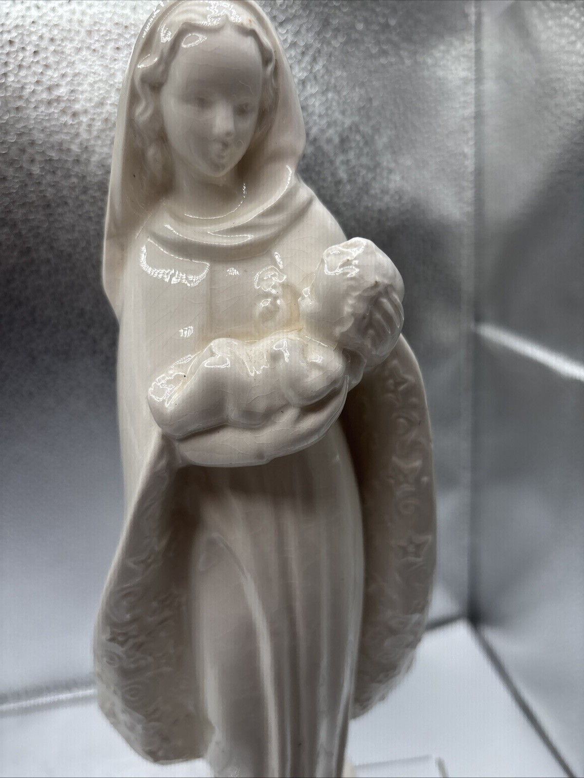 Vintage Goebel Madonna and Child Figurine 9” Porcelain