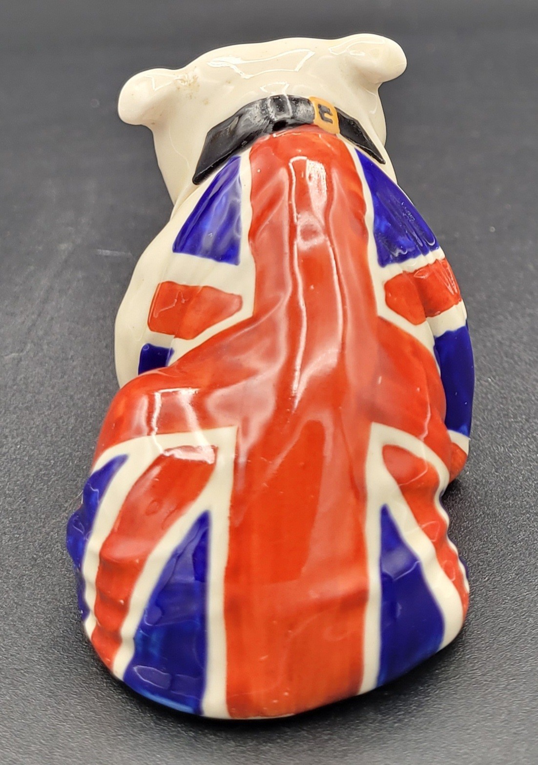 Vintage 1940 Royal Doulton CHURCHILL English Bulldog RN645658 Union Jack Flag