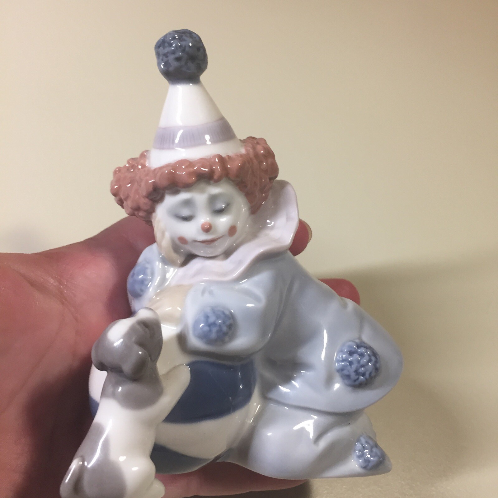 LLADRO # 5278 Pierrot W/Puppy Ball Glossy 4.5” NO BOX