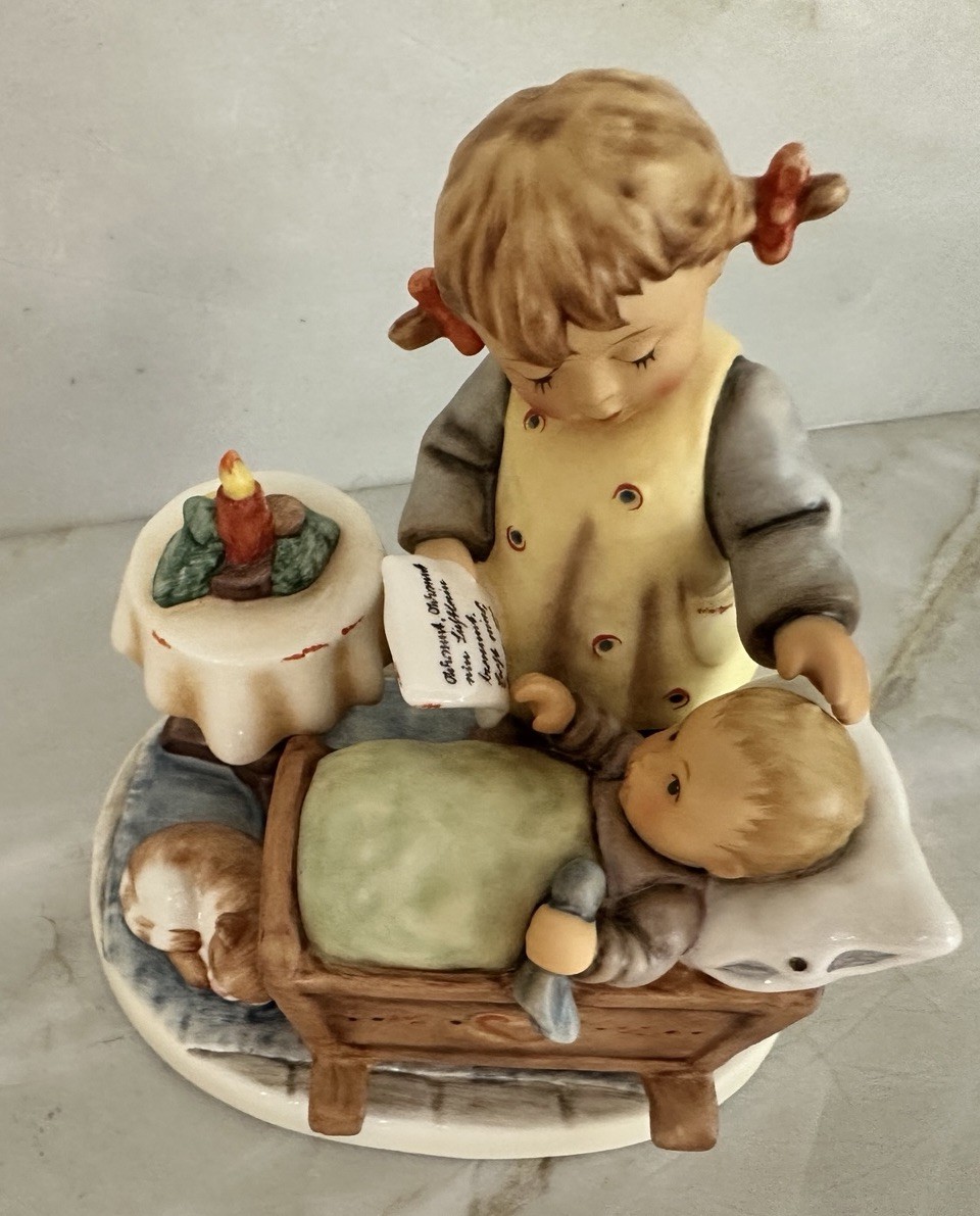 Goebel Hummel “ Light The First Candle” #2390 New In Open Box Christmas Nativity
