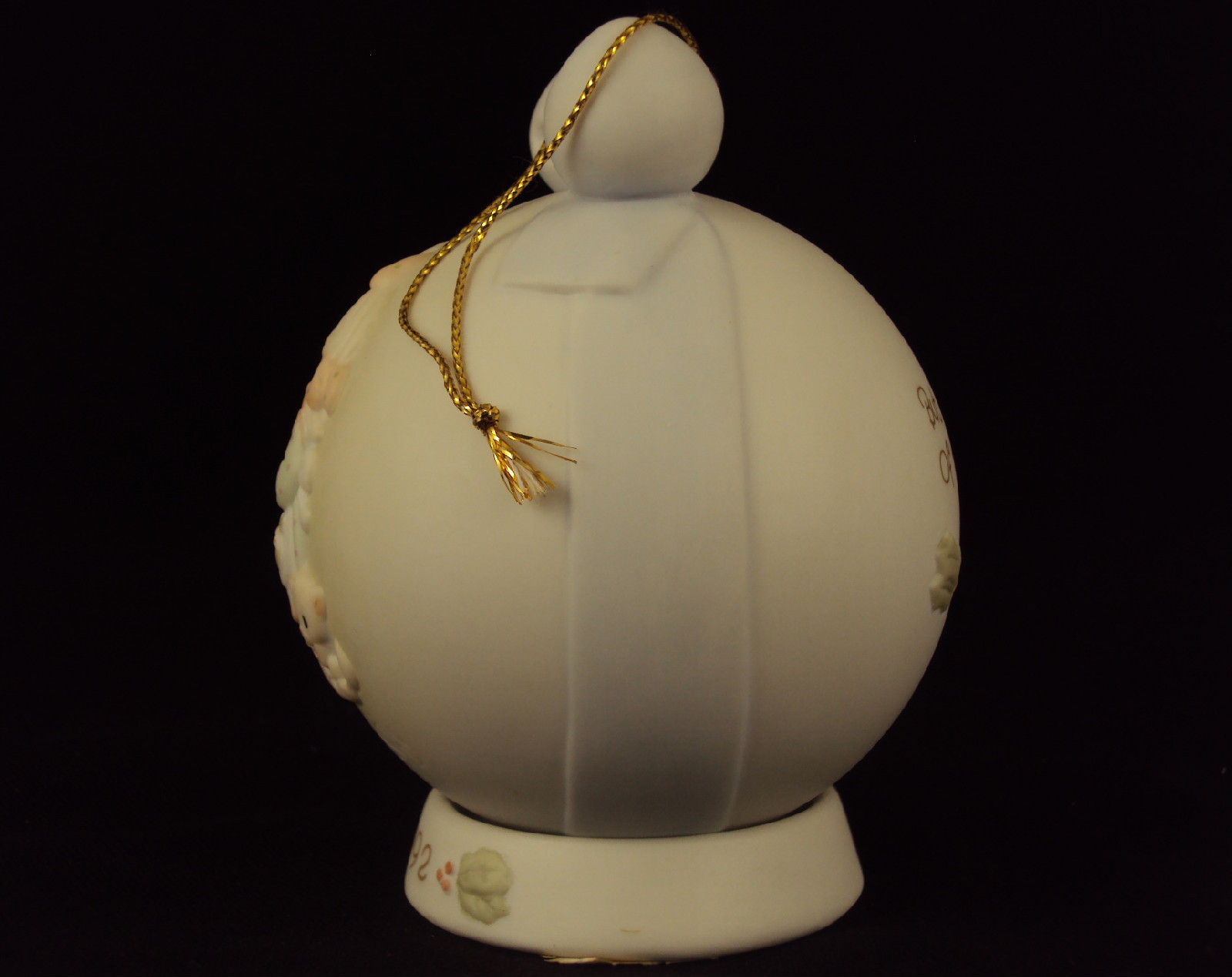 Precious Moments ORNAMENT, #527734, But The Greatest Of These Is Love, G-Clef