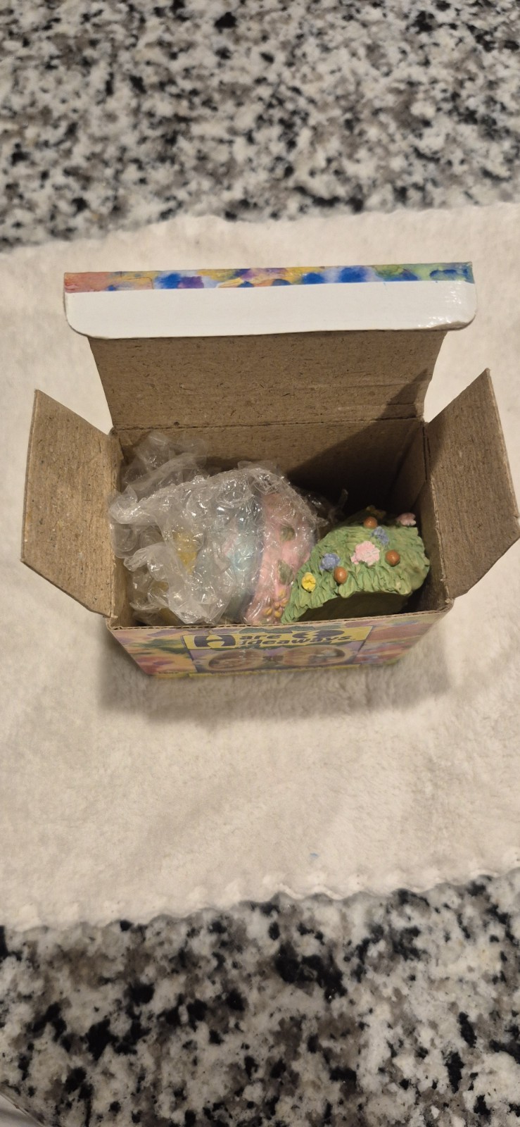 Hare Hideaways Hand Painted Rabbit Figurine, Resin, 1993, Boxed Easter Decor
