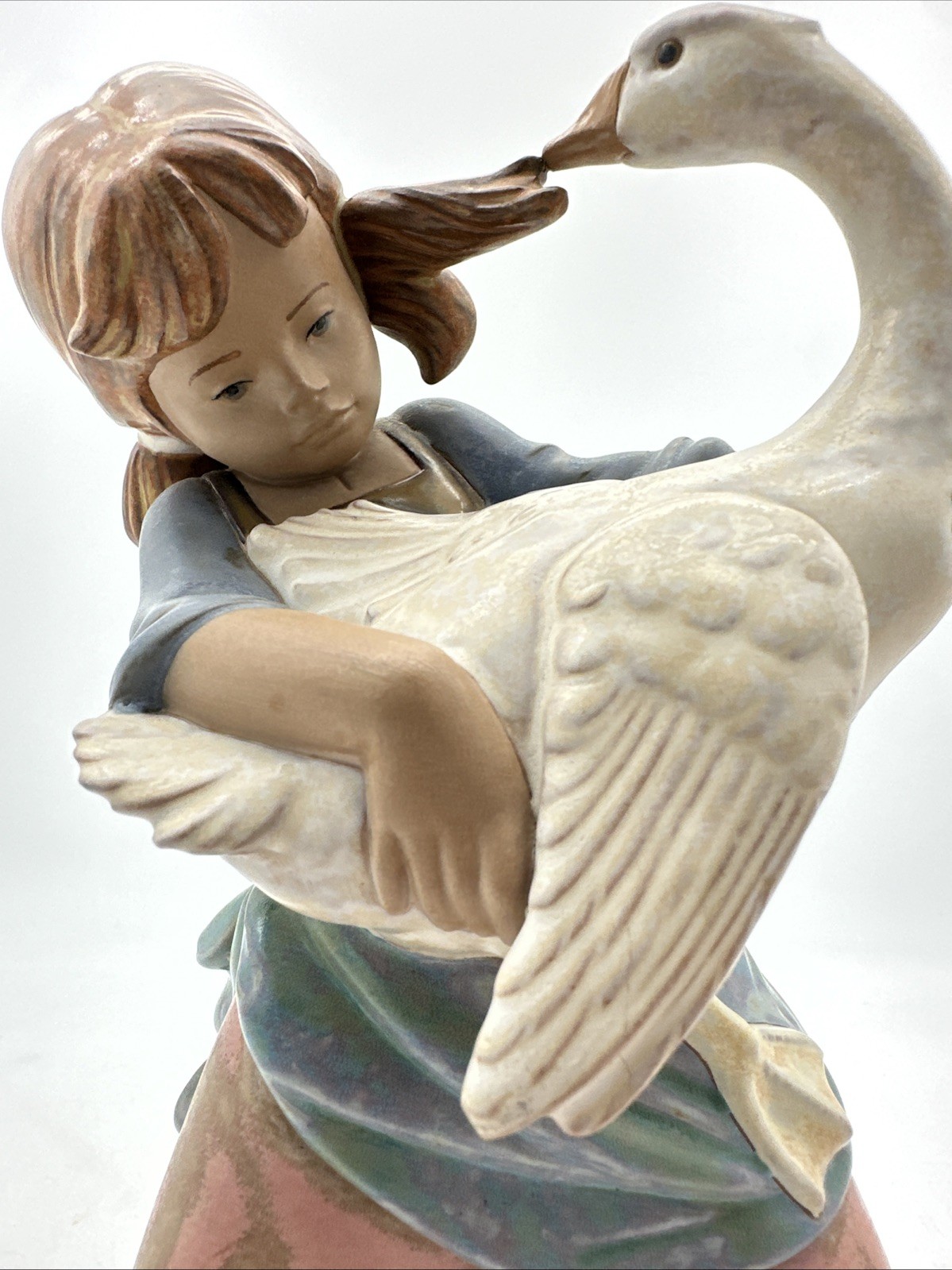 Lladro 1970’s Gres DUCK PULLING PIGTAIL GIRL #2095 Matte Finish 9.5″ Tall