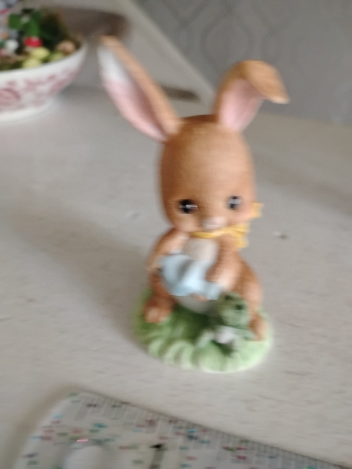 Vintage Lefton Hand Painted 3″ Bunny With Watering Can Figurine Porcelain 1986