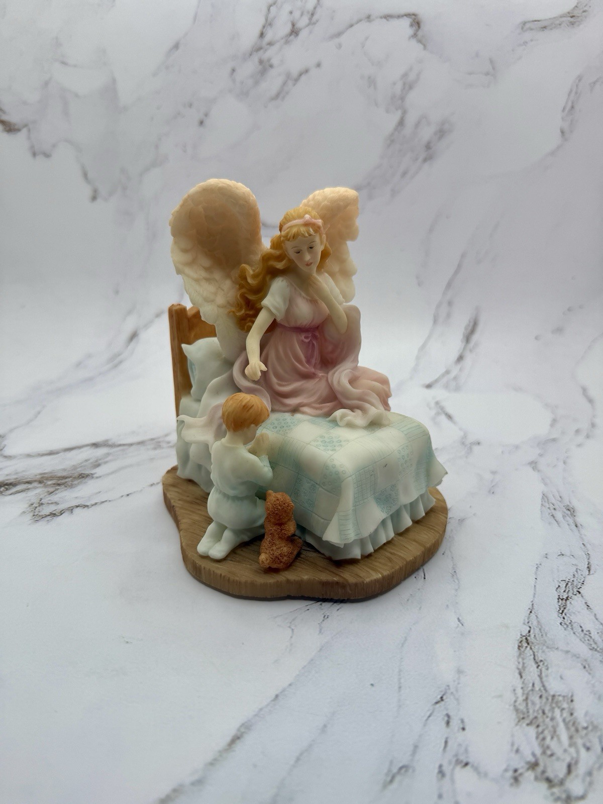 Seraphim Classics Angel “Heavenly Guardian” Boy Music Box #96697 Roman Inc 1998