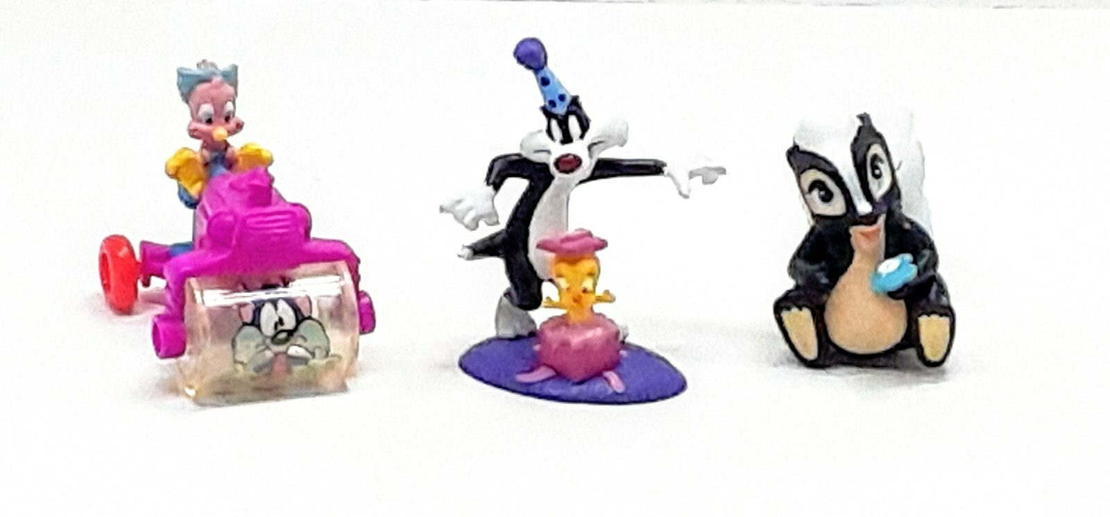 Vintage Sylvester And Tweety Bird Sweetie Tweety and Daisy A04