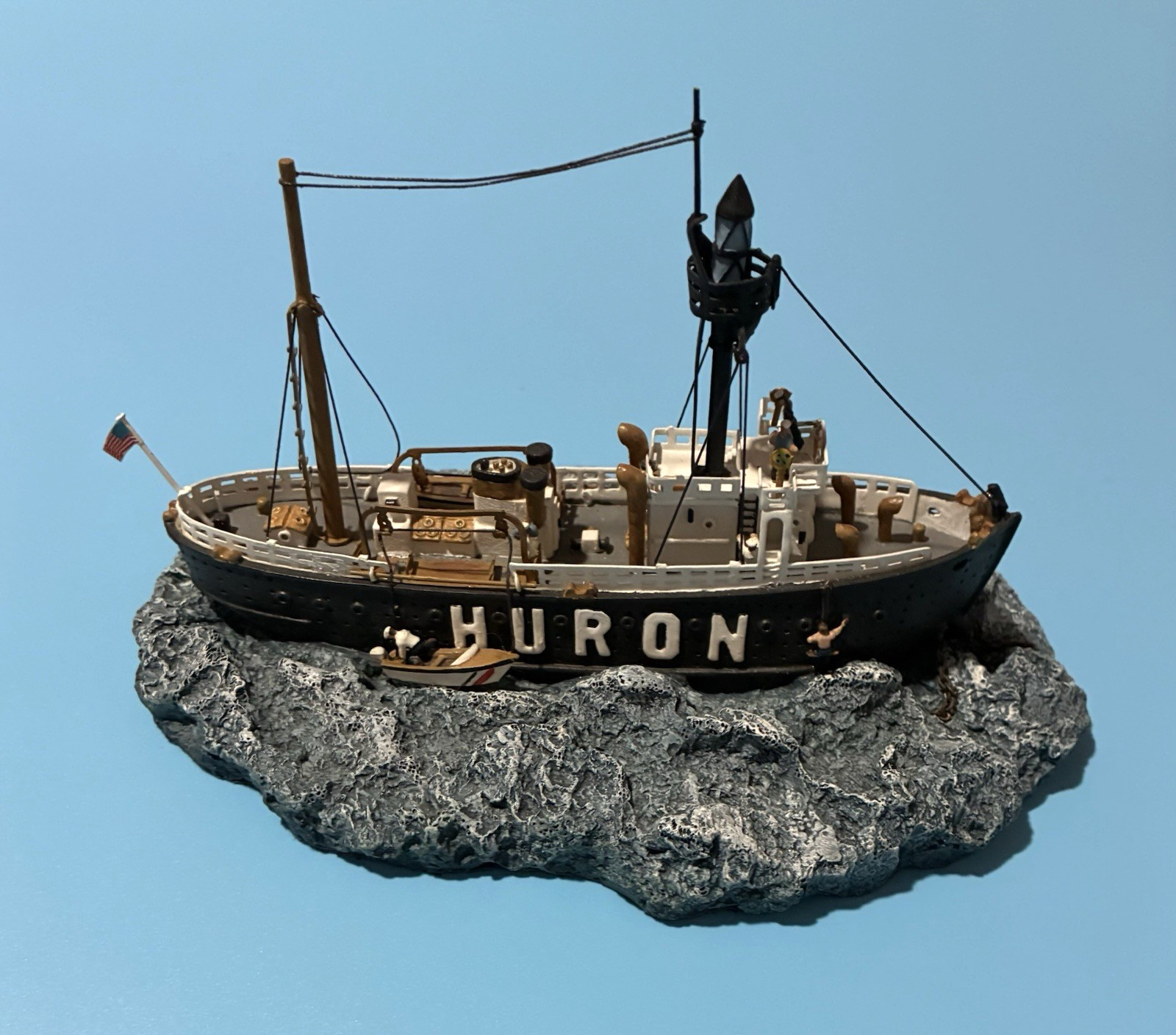 1997 Anchor Bay The Huron Light Vessel No. 103 #AB 103S
