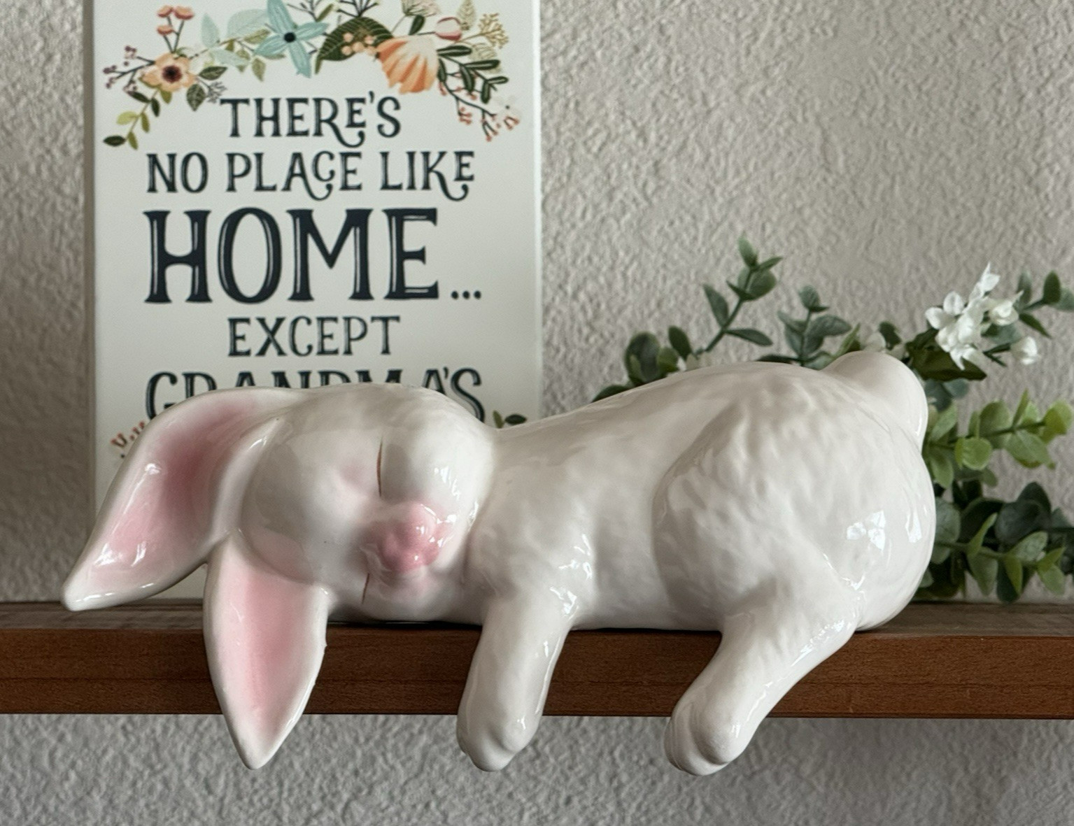 Vintage Sleeping Bunny Rabbit Ceramic Shelf Sitter/Mantel Display White/Pink USA