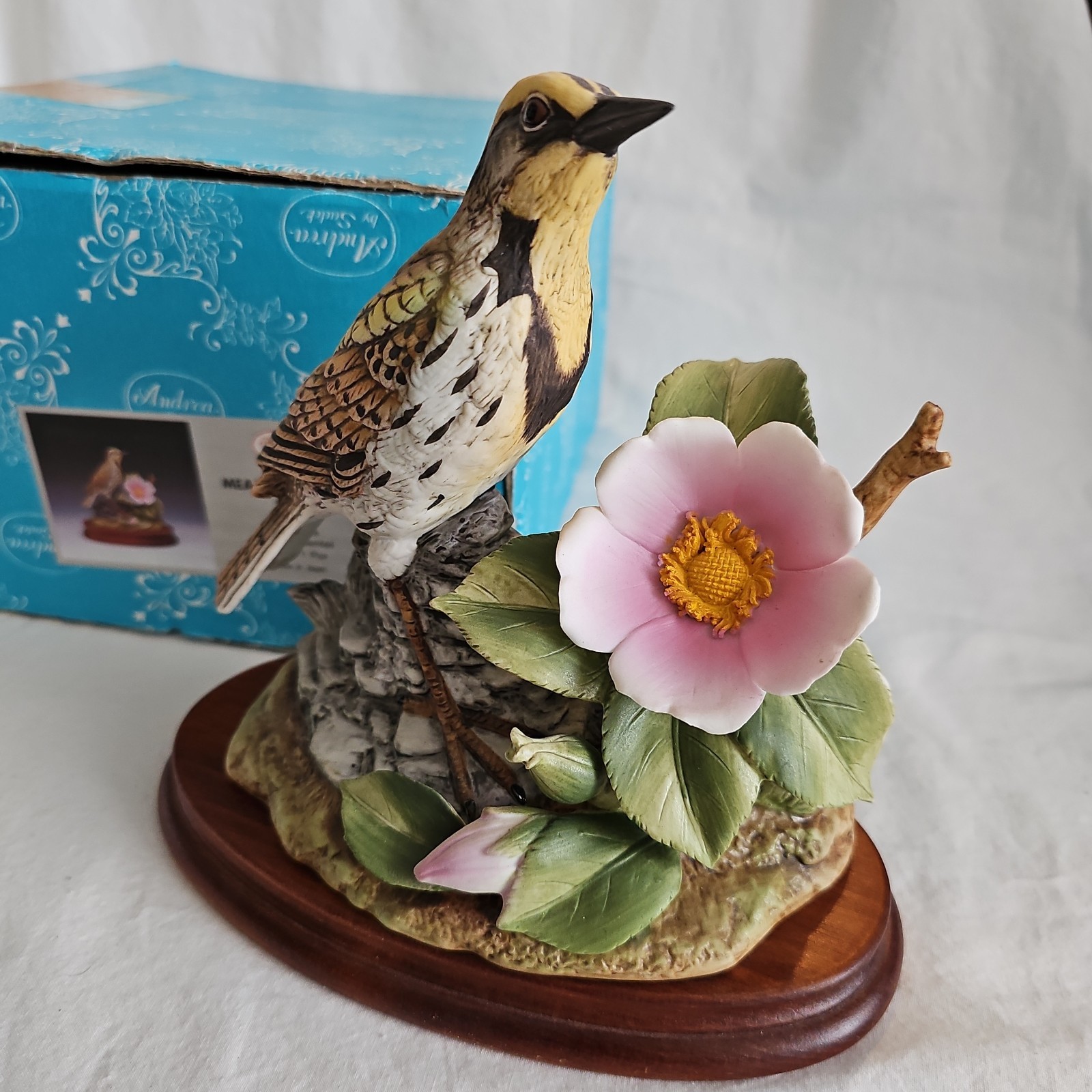 Andrea By Sadek Meadowlark Bird Figurine #6061 Floral Nature Scene Decor on Wood
