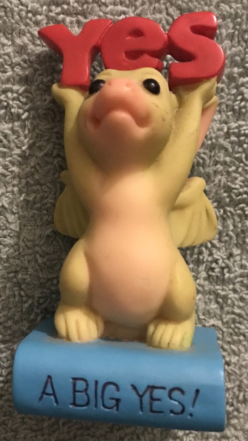 Pocket Dragons Messages “Yes” . 2000 Real Musgrave. Figurine Handmade. No Box