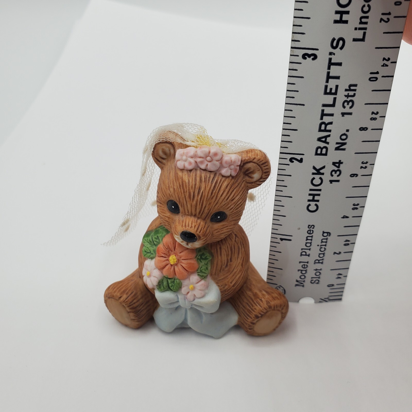 Homco Teddy Bear Month Figurine 1413 June Bride Wedding Veil Marriage cake top