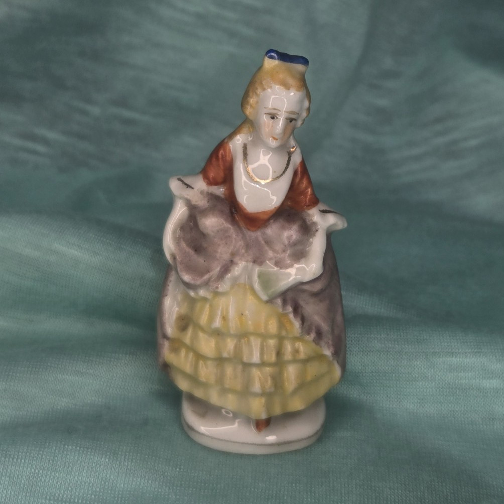 Vintage 1950s Porcelain Lady Figurine, K.L. Japan Victorian Style 3inch