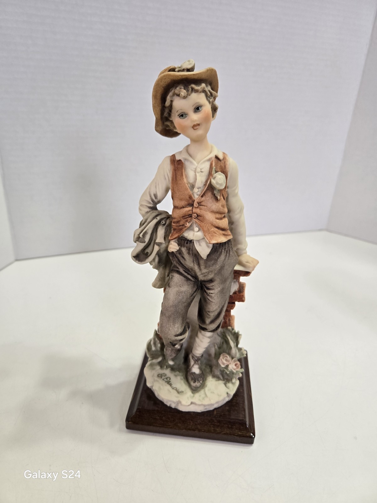 Vintage GIUSEPPE ARMANI CAPODIMONTE ” Country/ Traveller Boy ” Figurine- Signed