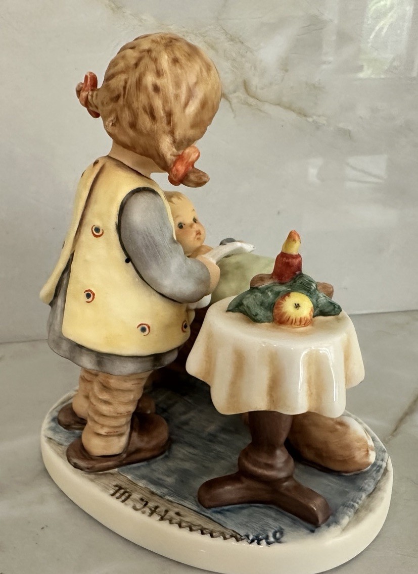 Goebel Hummel “ Light The First Candle” #2390 New In Open Box Christmas Nativity
