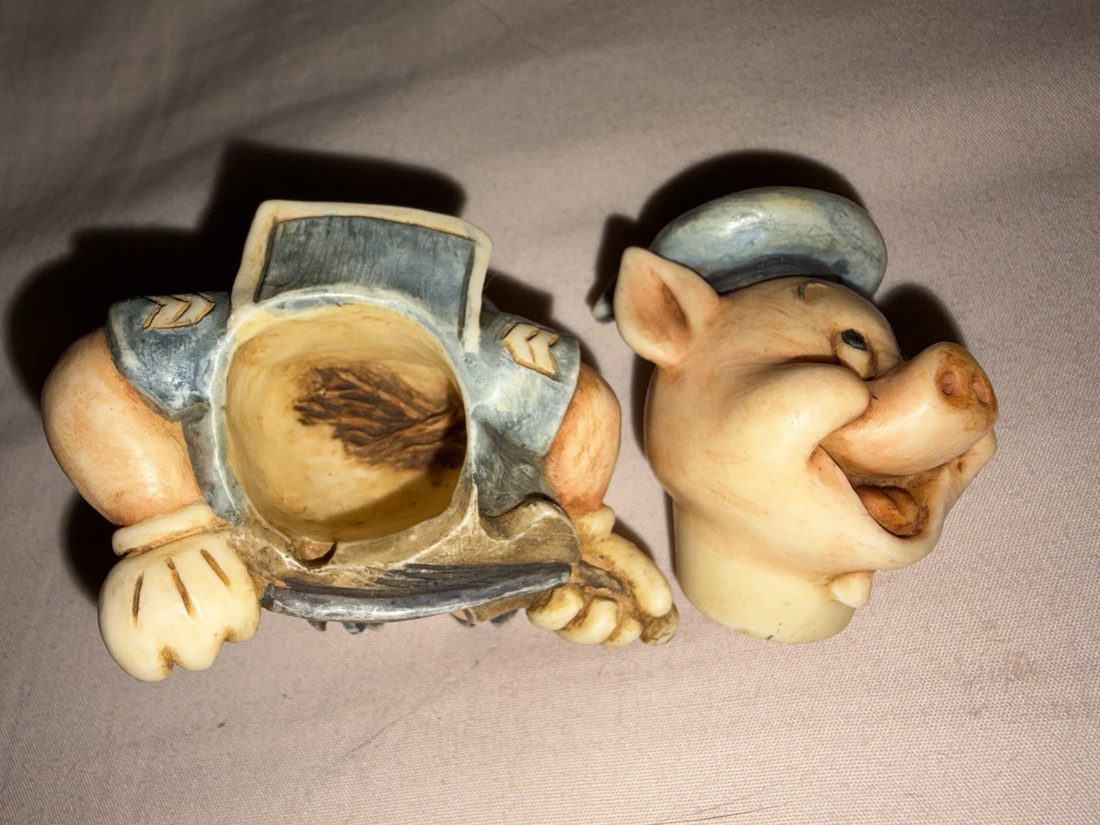 Harmony Kingdom Fiddler Pig Figurine 2.75 Inches Tall