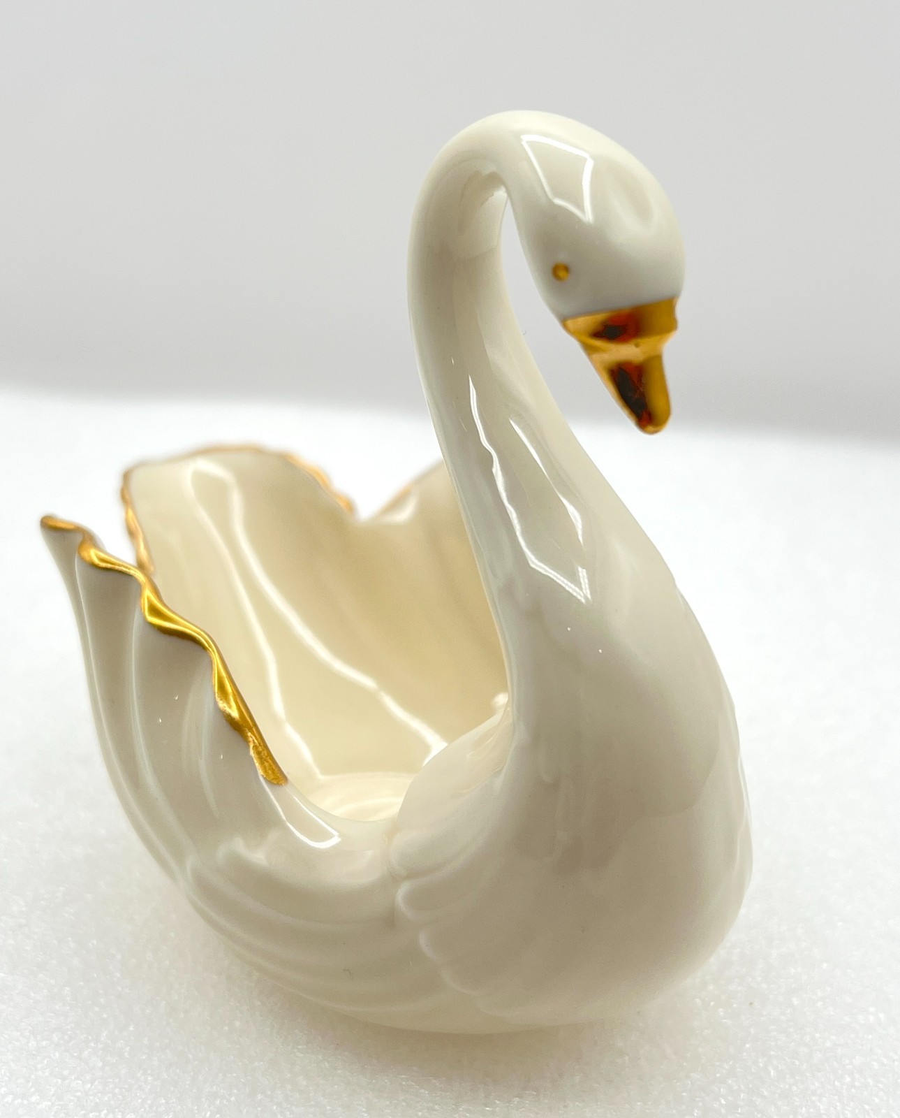 Vintage Lenox Ivory Porcelain Open Tail Swan Dish 5″L Gold Trim USA MINT