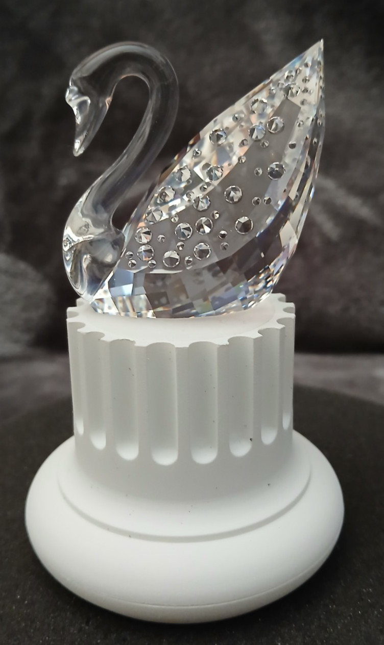 1995 – Swarovski Crystal 100 yr. Centenary Swan – Limited Edition Figurine