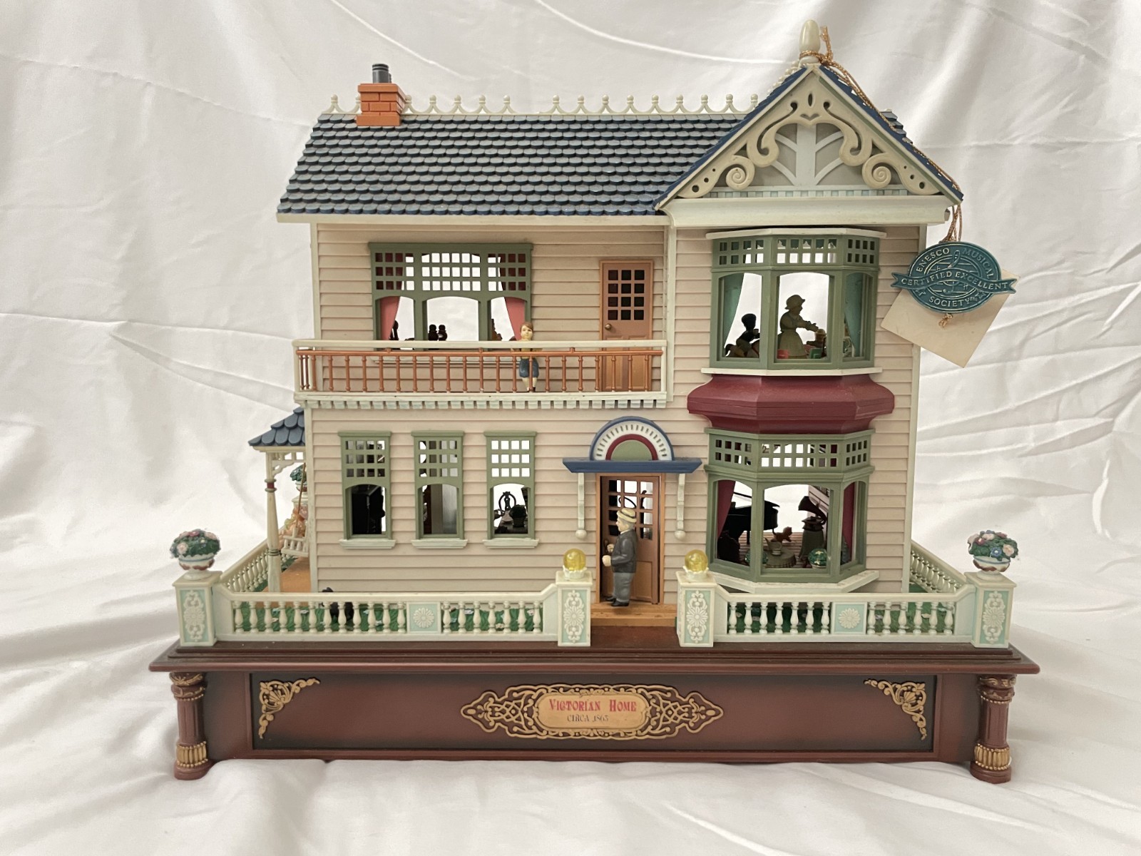 Enesco Musical Society Victorian Vignette 1991 Deluxe Multi-Action Illuminated