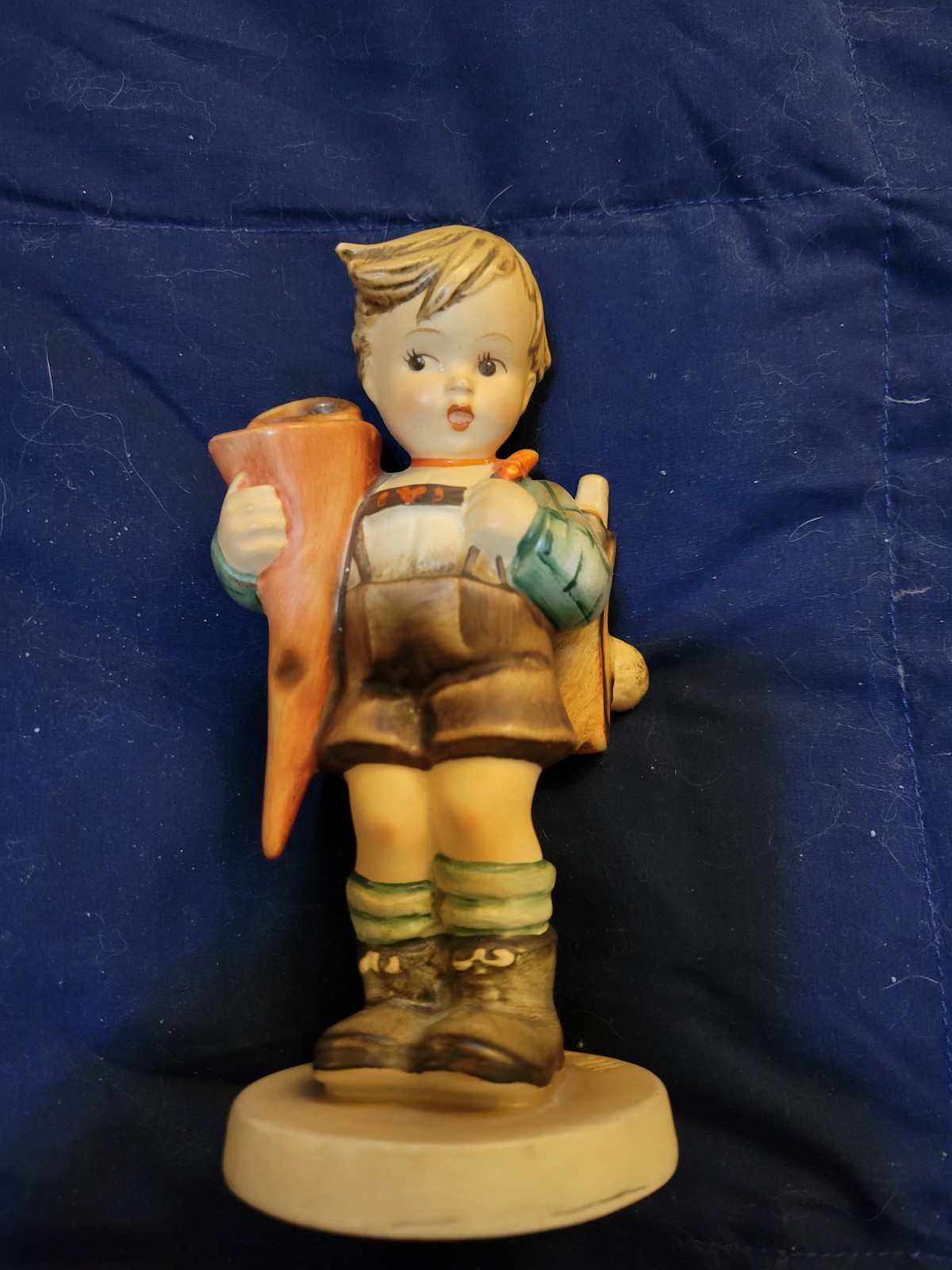 Hummel 1950 – 1959 “Little Scholar” #80