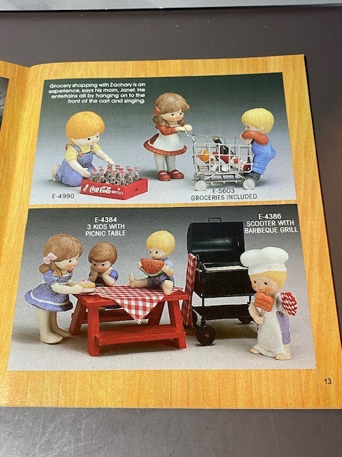 Country Cousins Collection Booklet Vintage 1984