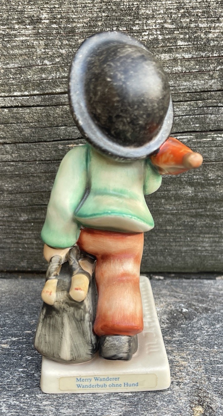 Vintage 1986 Hummel Goebel #11/0 “MERRY WANDERER” W Germany BEAUTIFUL
