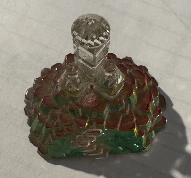 Crystal De Lites By Manon Castle Figurine 1 3/4 x 1.5 Made in Austria No Box EUC