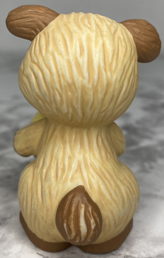 Vintage 1992 Avon Beige & Brown Puppy with Beach Ball Figurine Collectibles