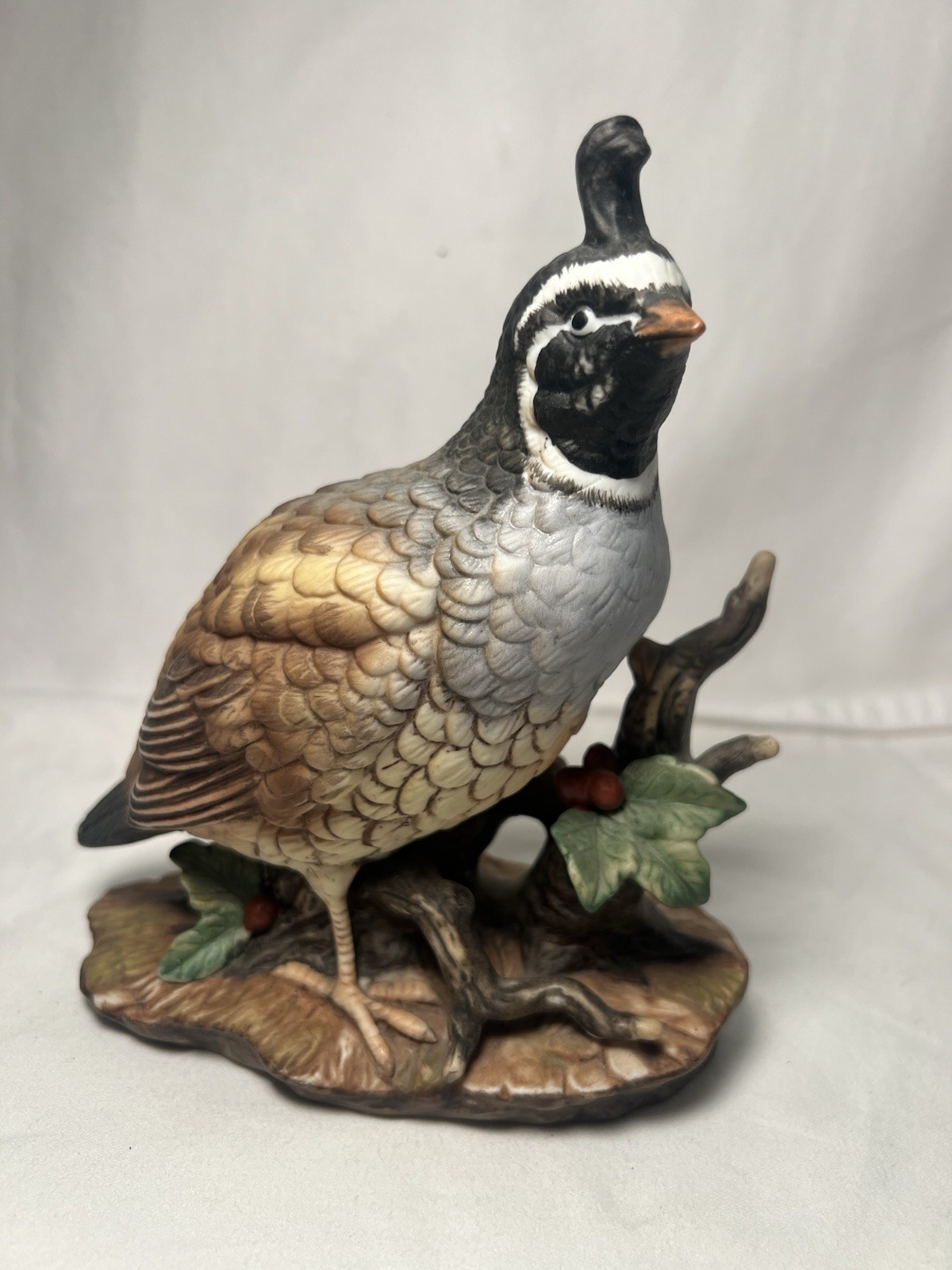 Vintage Masterpiece Porcelain Figurine Bobwhite quail bird￼ By Homco 1981