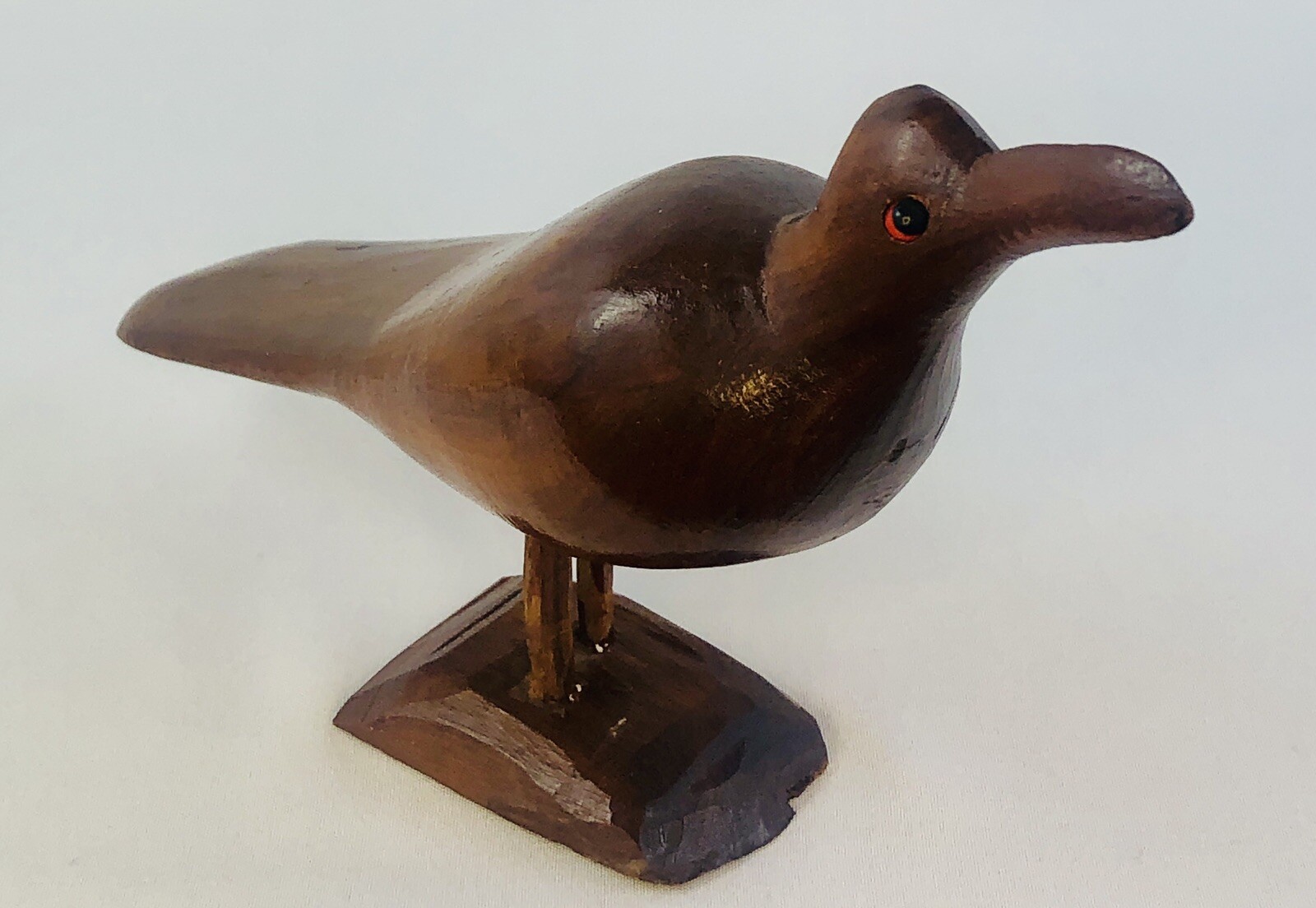 Vintage Carved Bird Wood Shore Beach on Stand Statue Figurine 5 1/2 x 7 1/2 in