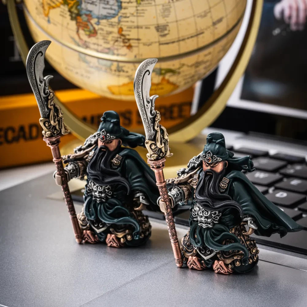 Guan Yu Figurine, Magnetic Metal Statue