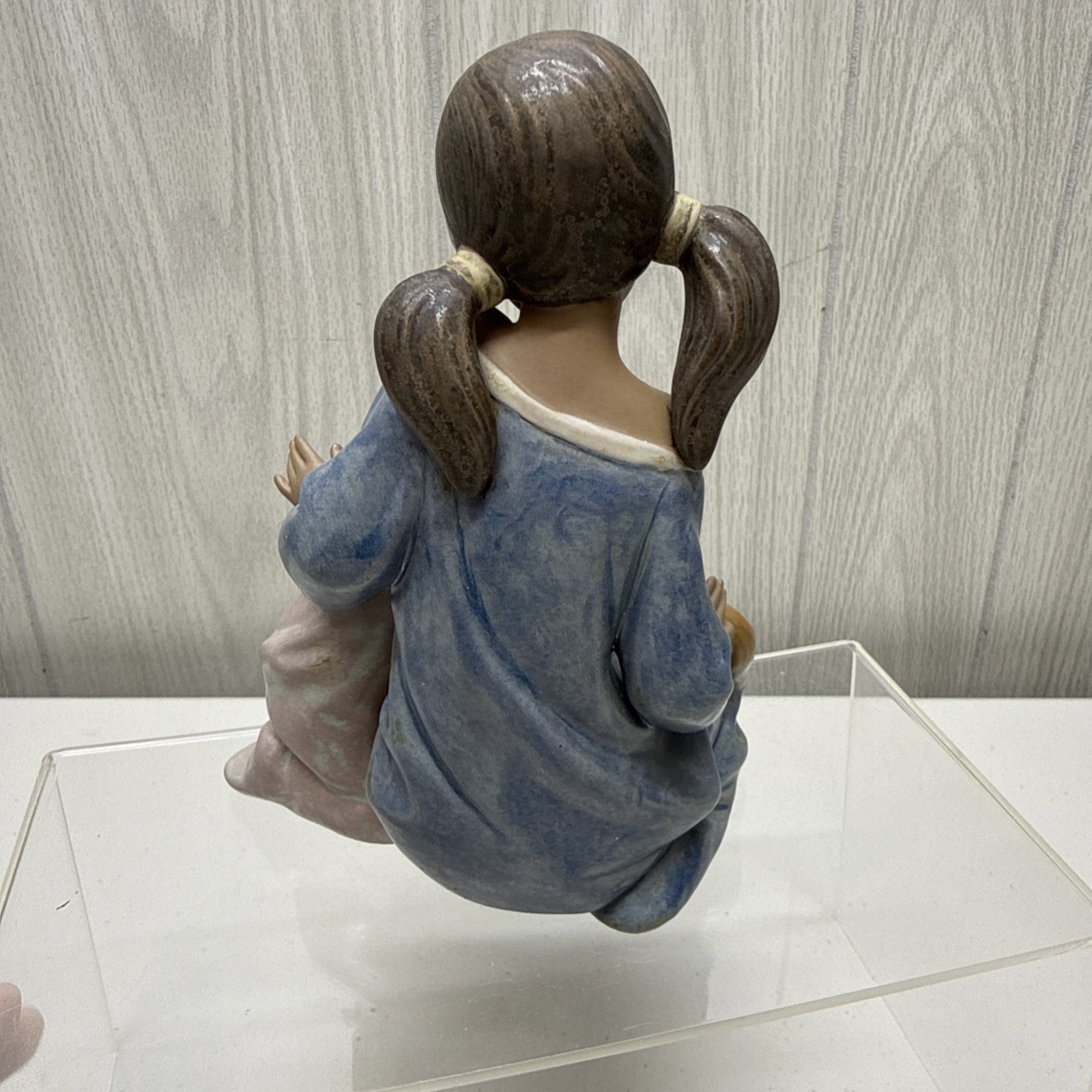 Lladro 12261 Little Sister Retired Mint Condition w/ Box