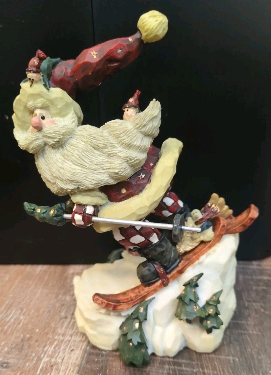 Boyds Bears Carvers Choice “Santa Jr. In The Nick of Time” #370100
