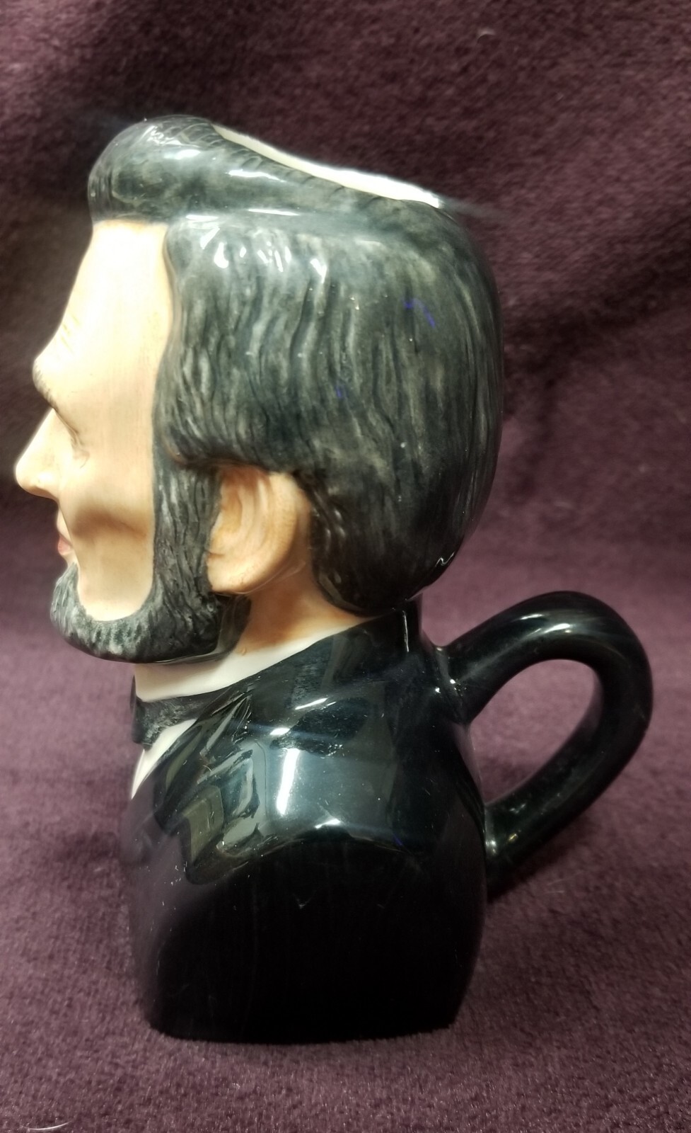 NEW RARE USA PRESIDENT ABRAHAM LINCOLN BAIRSTOW MANOR POTTERY JUG GOLD SILVER
