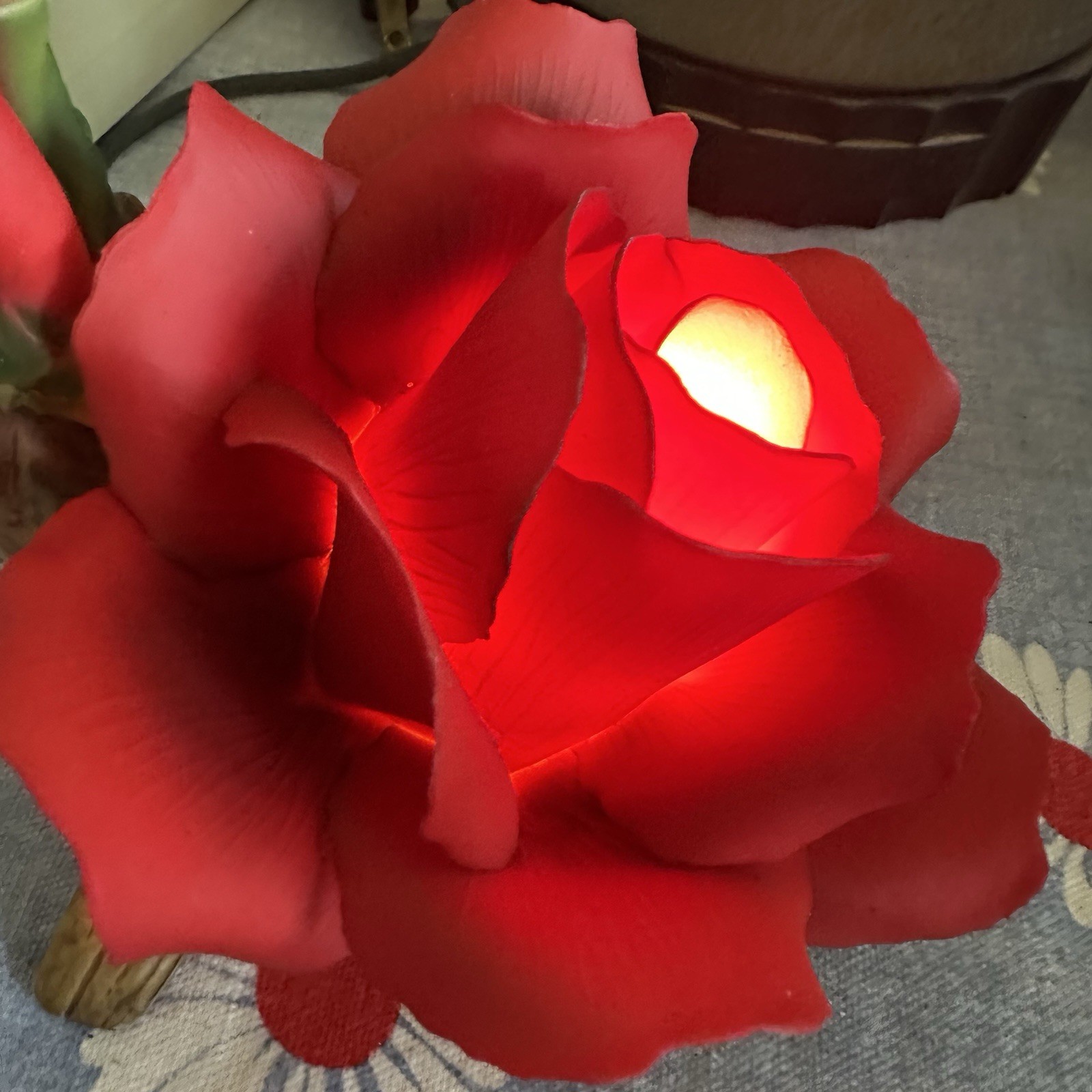 Porcelain NightLight Red Rose On A Log Lighted Figurine Rosebud Floral Garden