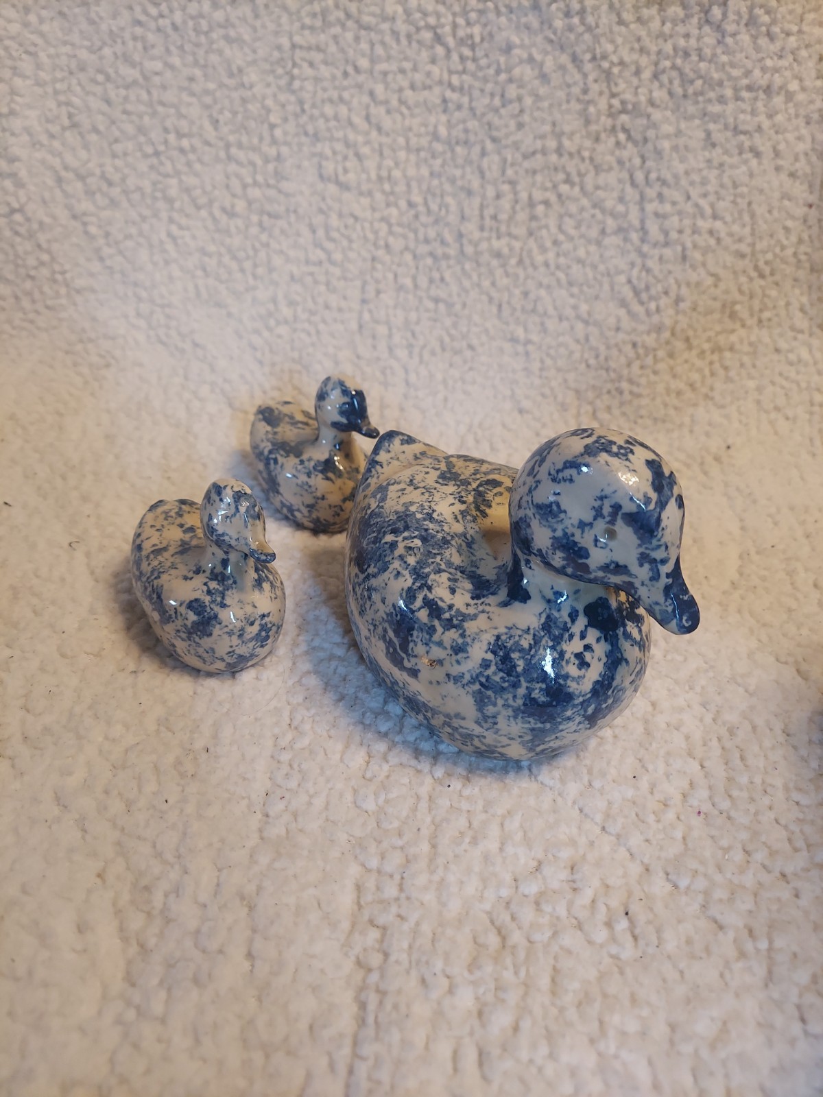 Ceramics & Country Craft Blue An Tan Duck An 2 Babies