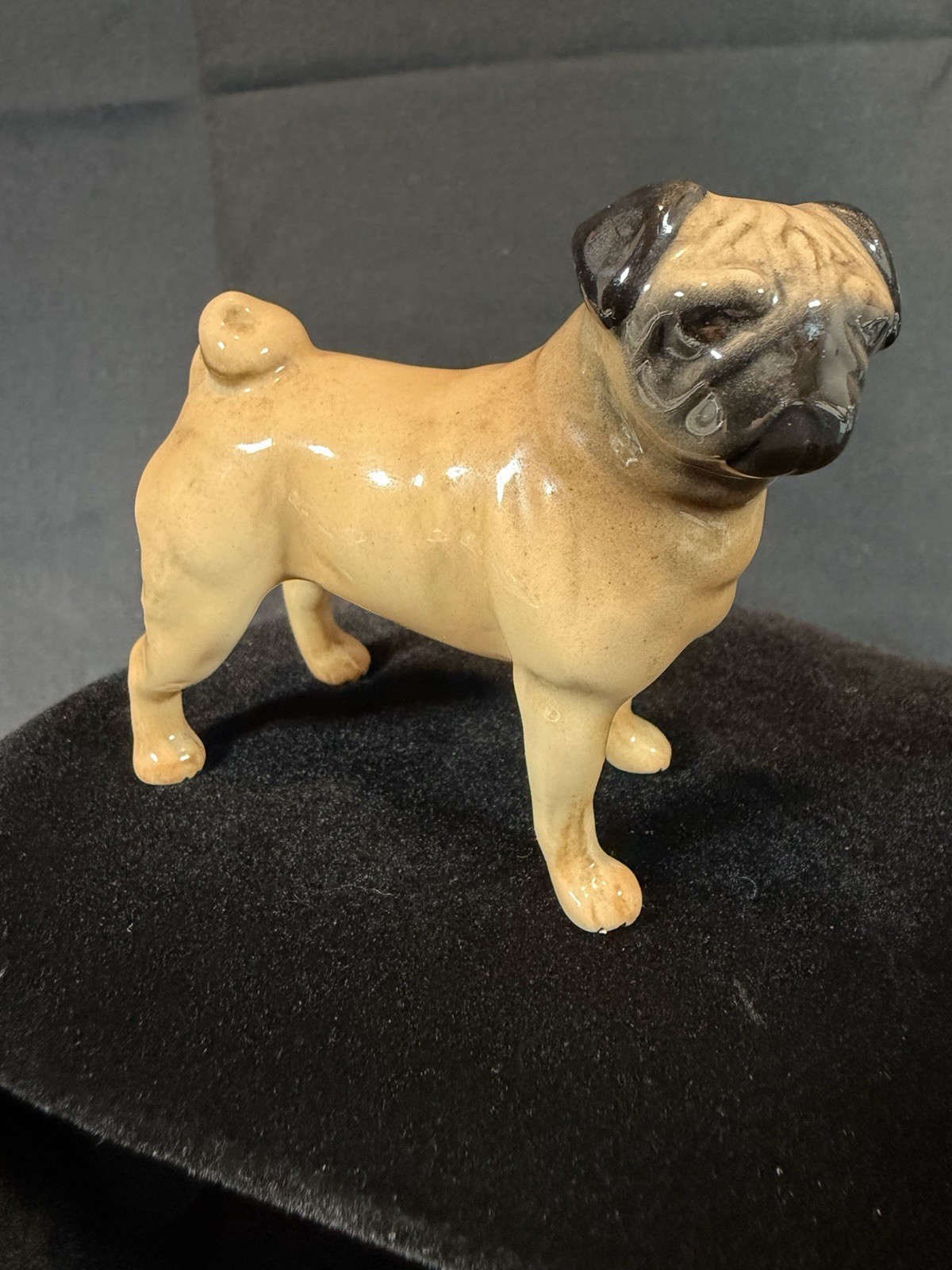 Beswick England Pug Dog Porcelain Excellent Condition Collectors Piece Vintage