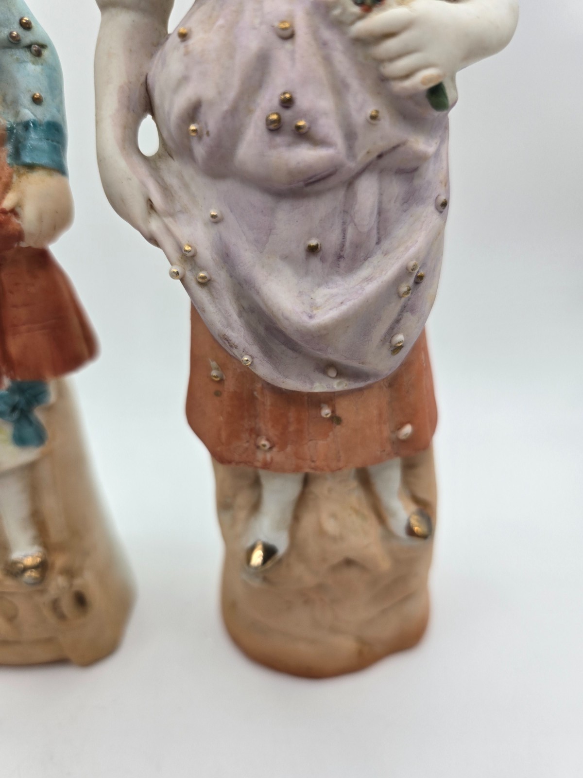 Vintage Porcelain Colonial Couple Figurines Pair Hand Painted Gold Accents 8″