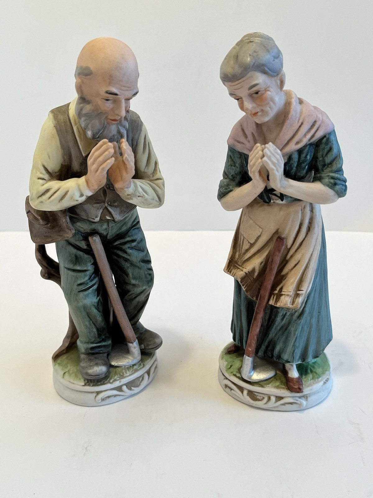 Vintage Homco #3110 Old Man & Woman Farmers Pray Porcelain 8″ Figurines