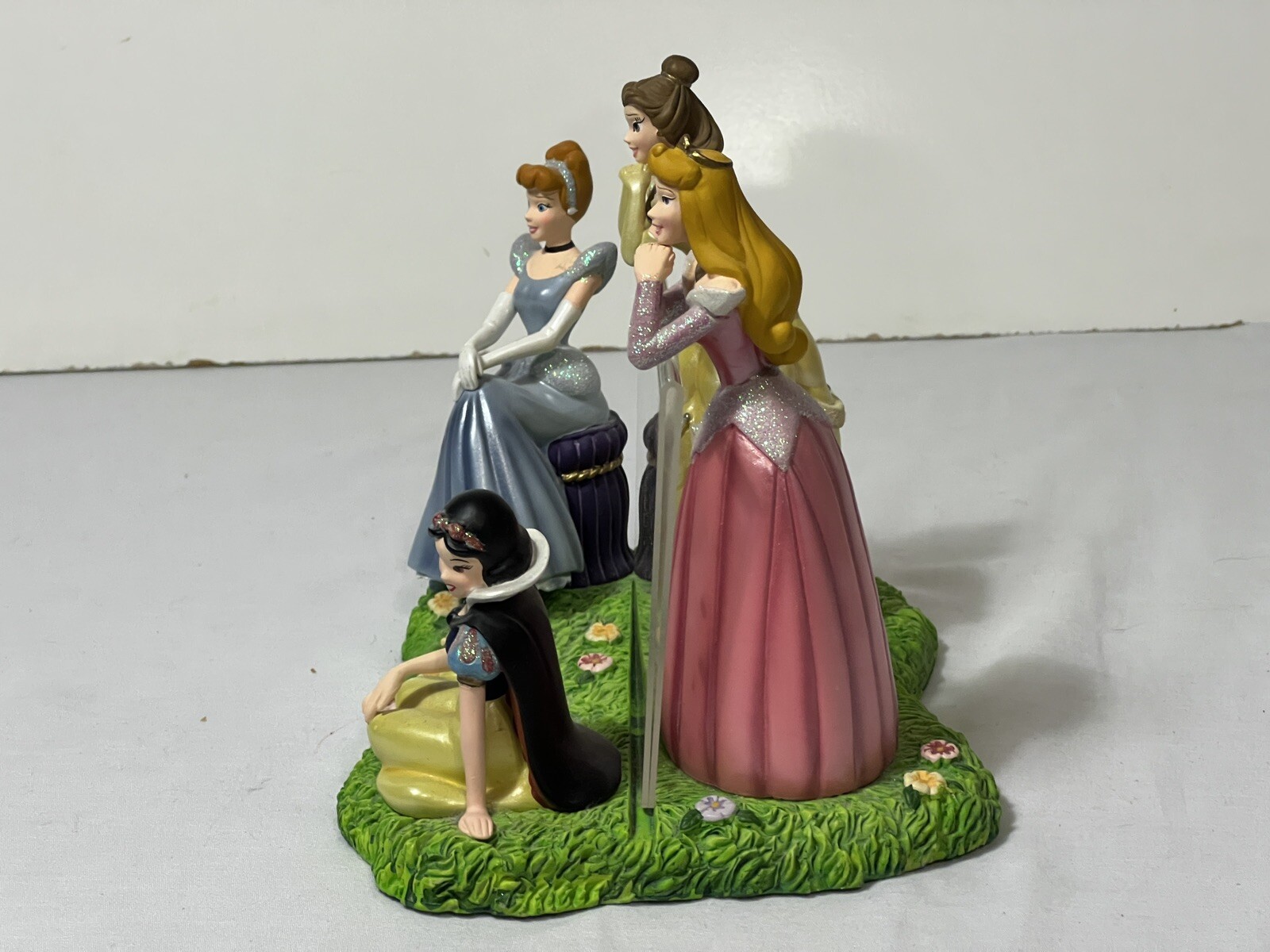 Disney Princess Characters Decorative Collectible Photo Frame Holder Hold 4×6”