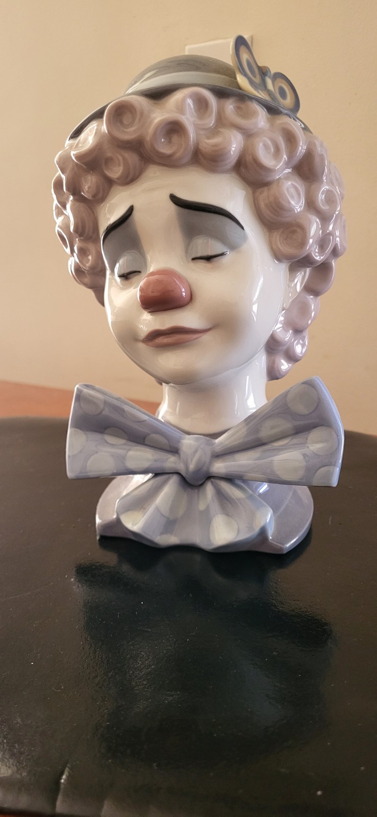 Sad Clown Lladro #5611 RETIRED Excellent Condition No Box 8.5″ Tall