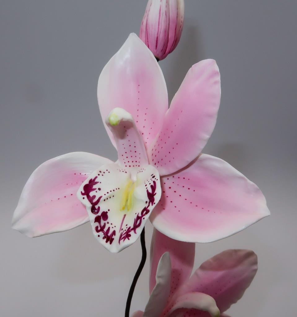 Boehm, England Cymbidium PINK ORCHID, #60008 Porcelain Floral Figurine, 10 1/2″