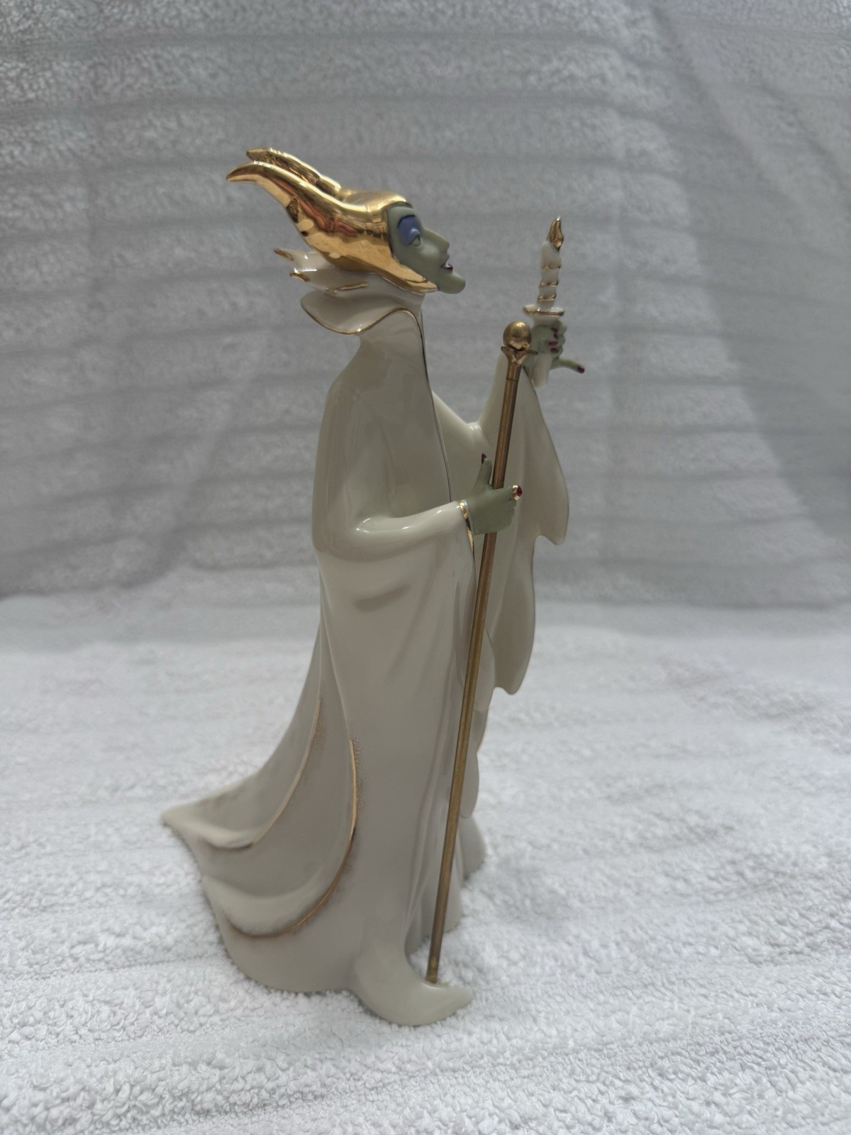 Lenox Disney Showcase Maleficent White & Gold Porcelain Figurine 6in