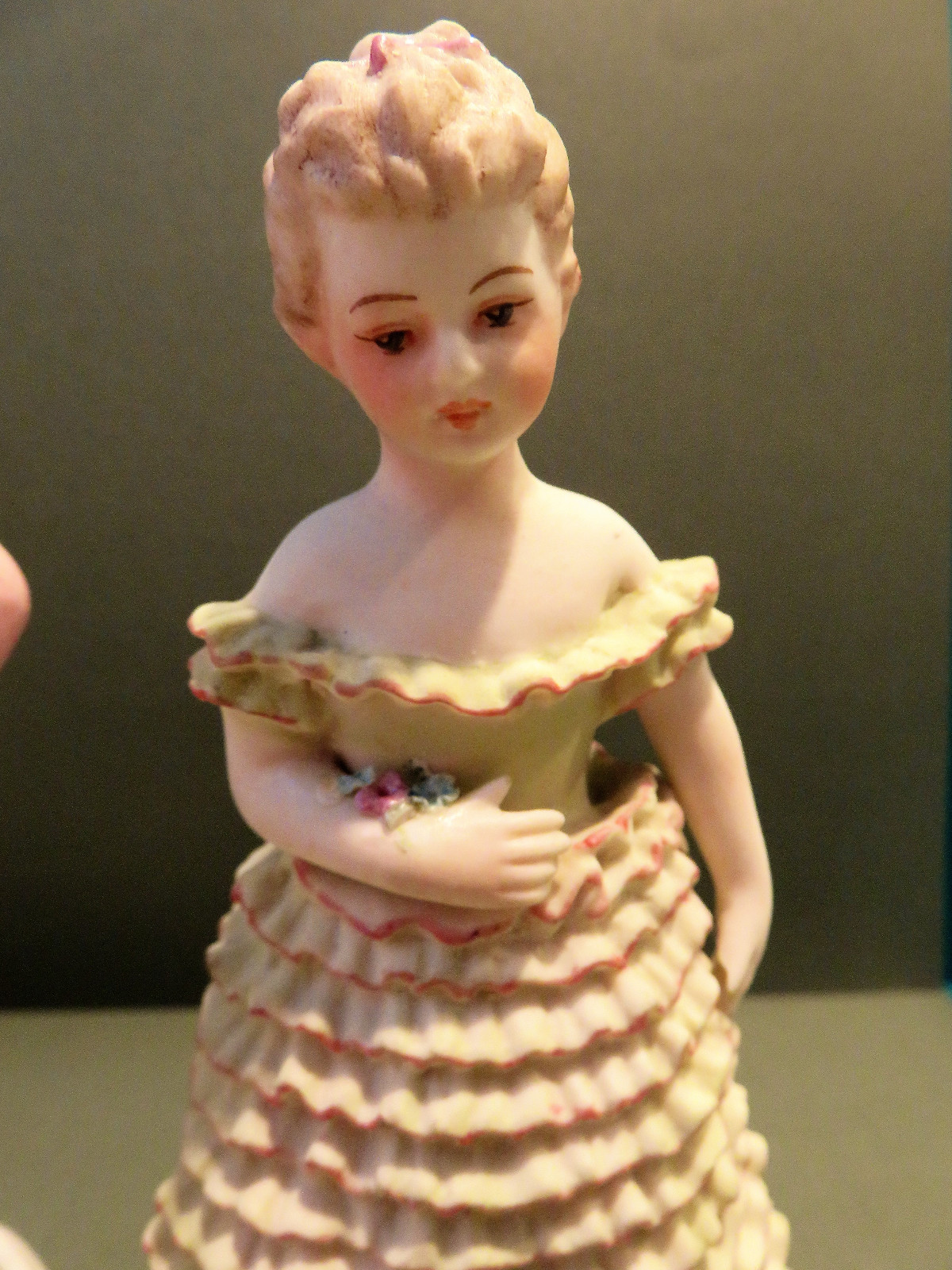Boy & Girl Elizabethan Ceramic Figurines. CPH Art Products. Matte & Glaze Finish