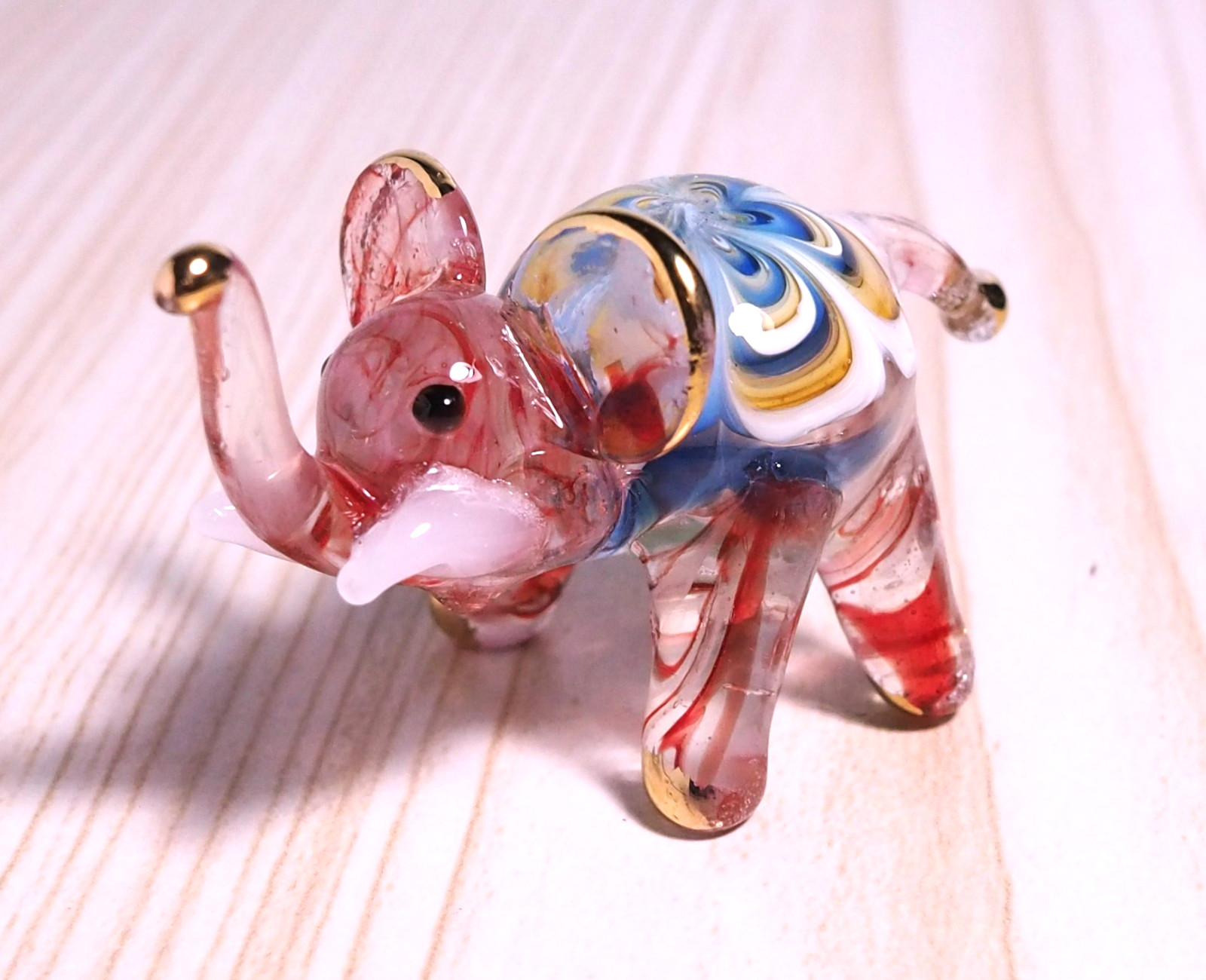 Pair of Elephant figurine hand blown Art Glass 2.25″ gold trim decor – GIFT