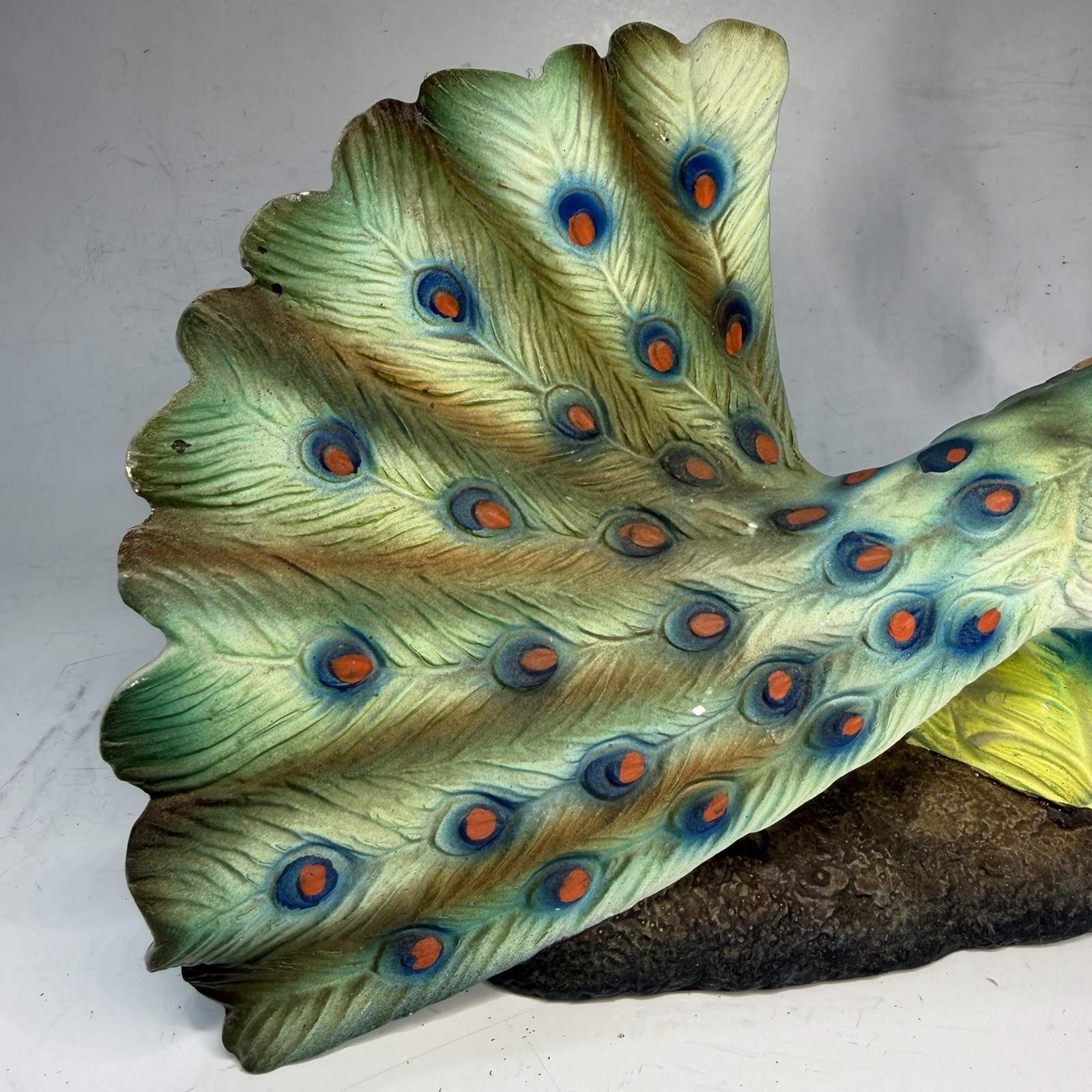 Vintage Ceramic 8.5″ Long Peacock Bird Figurine Artmark Set of 2 Japan