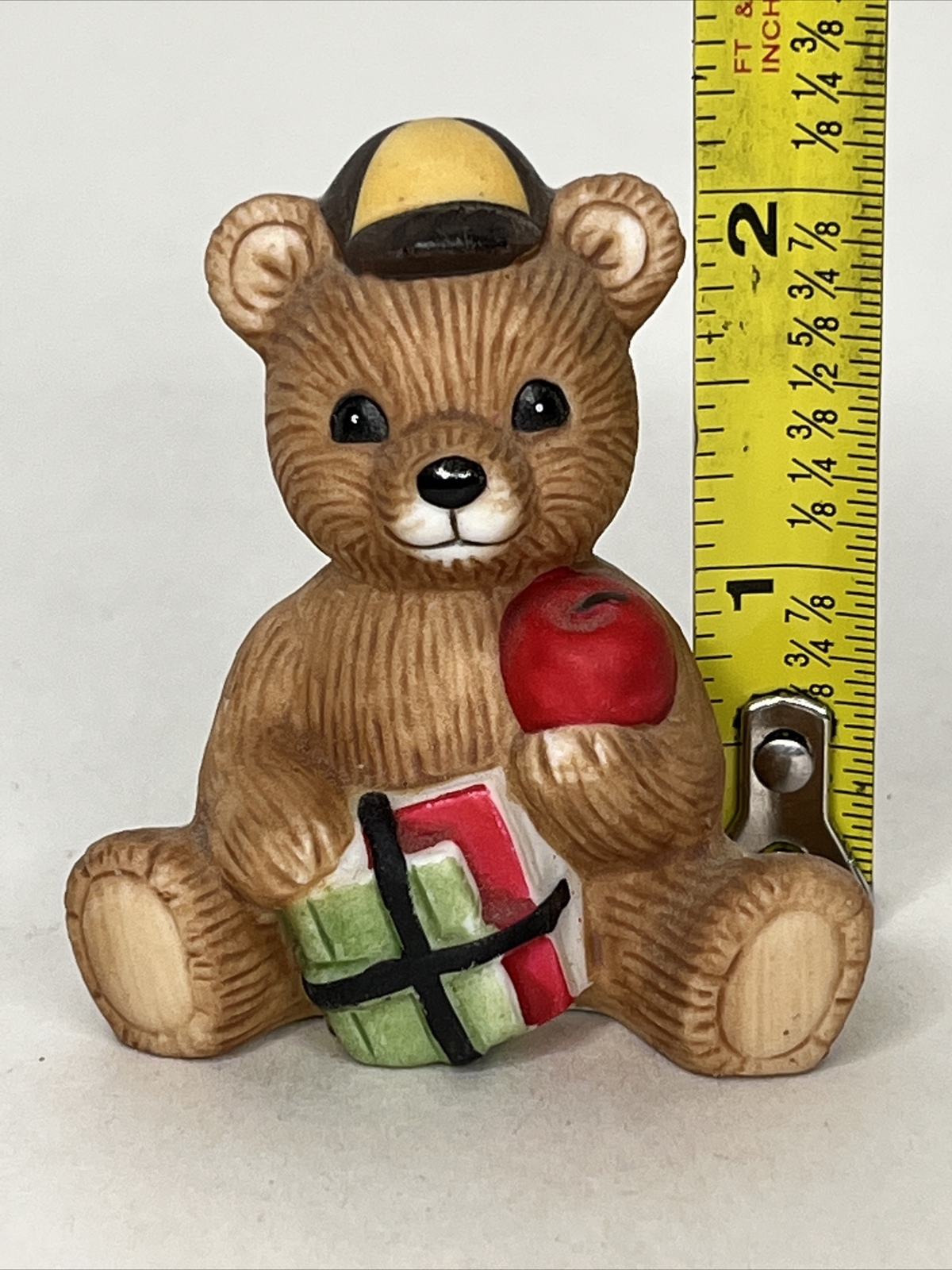 VTG HOMCO SEPTEMBER Teddy Bear of the Month Figurine 1413 with CAP BOOKS & APPLE