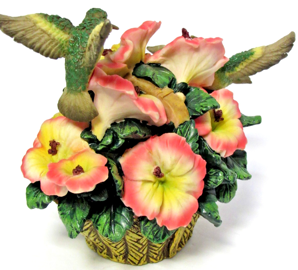 HERITAGE HOUSE “HUMMINGBIRDS ON FLOWER BASKET” ~ (5.25″ TALL) ~ ** PORCELAIN **